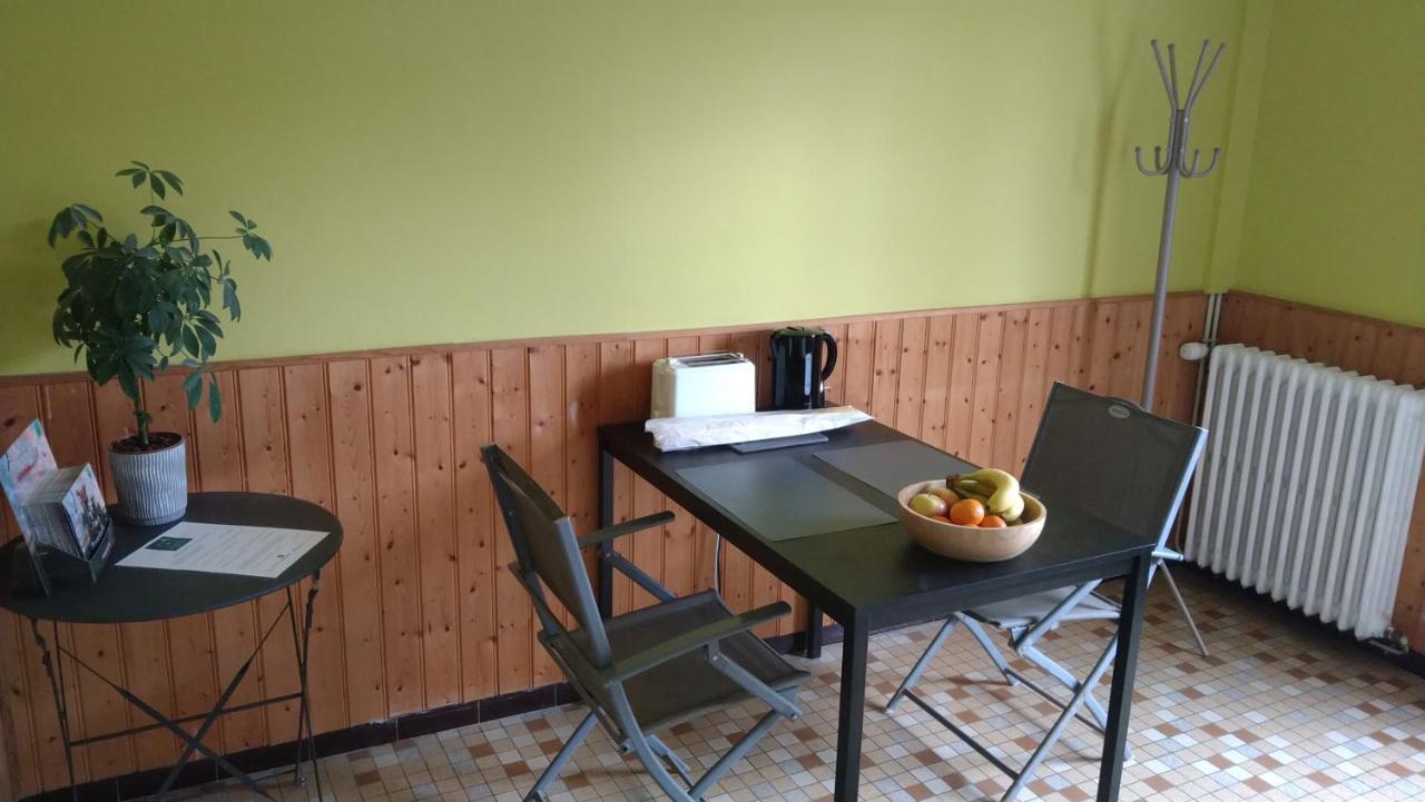 Bed and Breakfast Le Havre Du Corbeau Saint-Pierre-du-Chemin Экстерьер фото